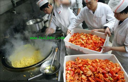 食堂承包公司如何保障食客的健康？